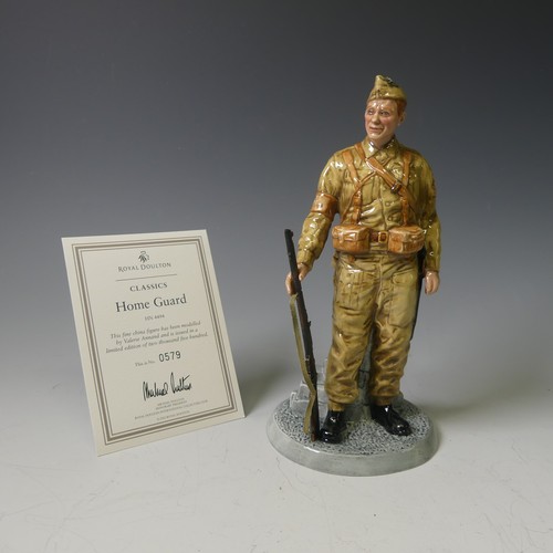 89 - A Royal Doulton limited edition figure of Home Guard, HN4494 (579/2500), with certificate of authent... 