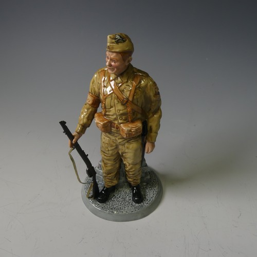 89 - A Royal Doulton limited edition figure of Home Guard, HN4494 (579/2500), with certificate of authent... 