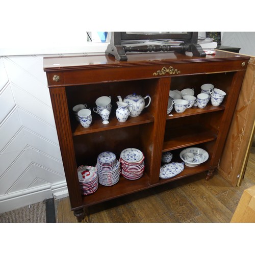 461 - A 20thC mahogany open Bookcase, in the Louis XVI style, with adjustable shelves and gilt metal mount... 