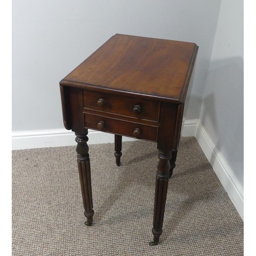 466 - An early 19thC mahogany drop leaf Work Table, 66cm wide when extended, 46cm deep, 70cm high, one fro... 