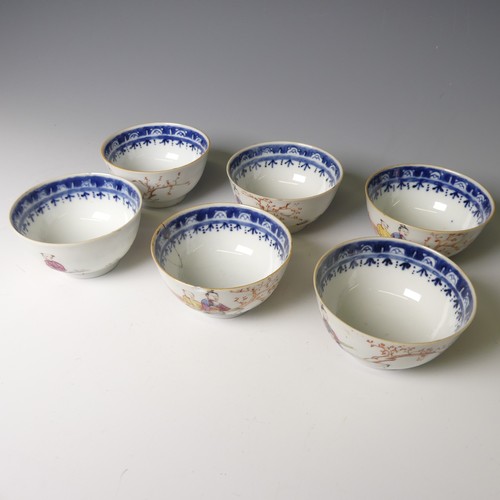 146 - A small quantity antique Chinese porcelain Teawares, comprising six Tea Bowls and four Plates, decor... 