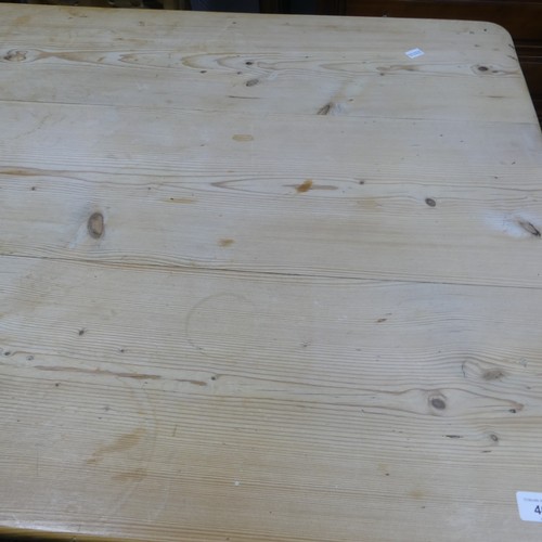 407 - A pine kitchen Table with six Chairs, only one frieze drawer present, W 136cm x H 77cm x D 76cm (tab... 