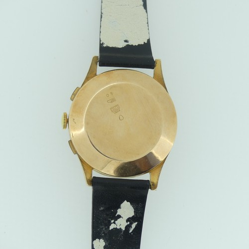 190 - A vintage continental 18ct gold gentleman's Chronograph Wristwatch, marked '750', with Swiss 17 jewe... 