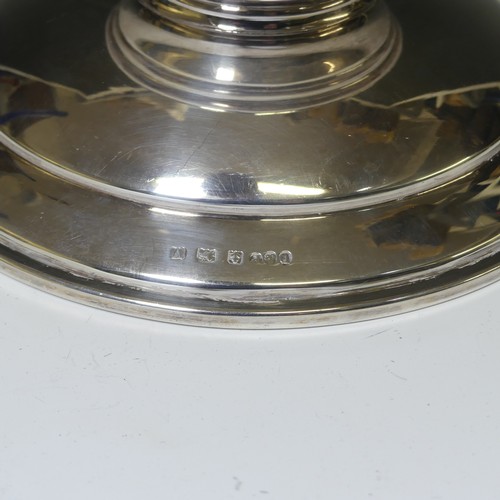 281 - A George VI silver pedestal Bowl, by Davies & Powers, hallmarked Birmingham 1945, of plain circu... 