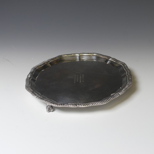 282 - A small Elizabeth II silver Salver, by Adie Brothers Ltd., hallmarked Sheffield, 1964, of shaped cir... 