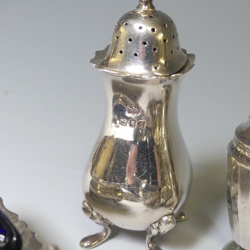 285 - A George V silver three piece Cruet Set, by William Neale & Son Ltd., hallmarked Birmingham 1928... 