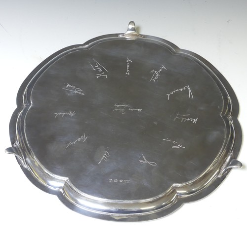 287 - A George VI silver Salver, by Atkin Brothers, hallmarked Sheffield 1940, of lobed circular form and ... 