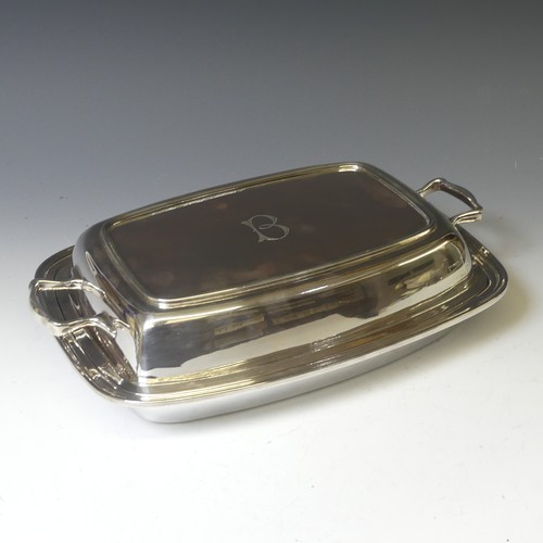 313 - A George VI silver Entree Dish, by Stower & Wragg Ltd., hallmarked Sheffield, 1943, of rounded r... 