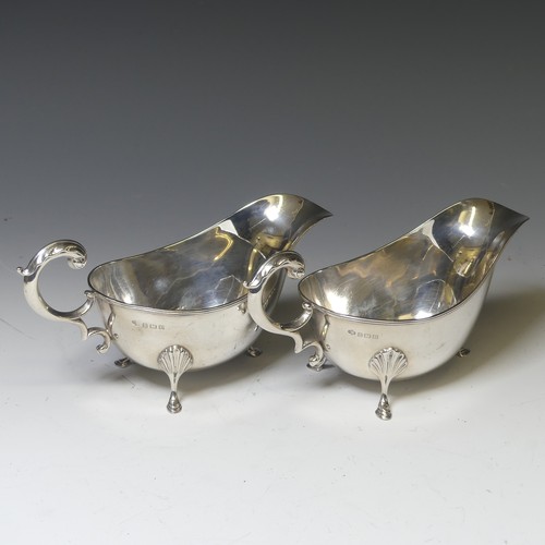 317 - A pair of George V silver Sauce Boats, by William Hutton & Sons Ltd., hallmarked Birmingham, 192... 