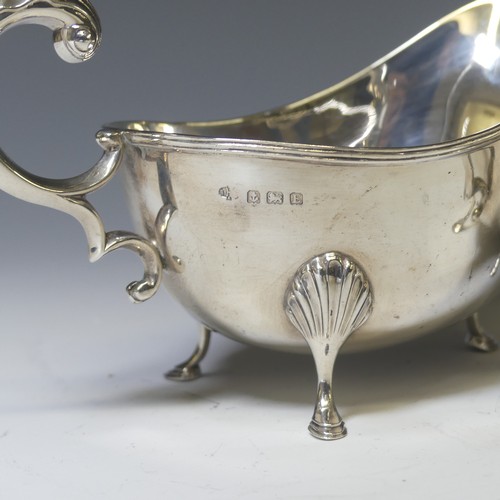 317 - A pair of George V silver Sauce Boats, by William Hutton & Sons Ltd., hallmarked Birmingham, 192... 