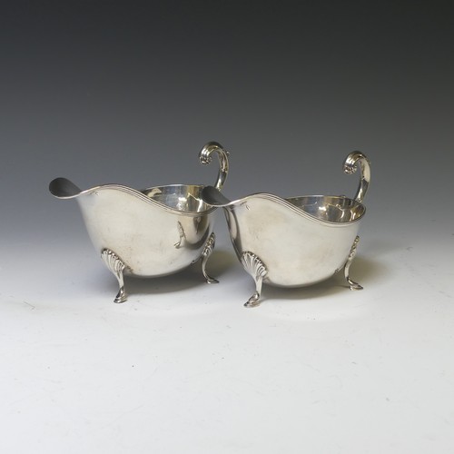 317 - A pair of George V silver Sauce Boats, by William Hutton & Sons Ltd., hallmarked Birmingham, 192... 