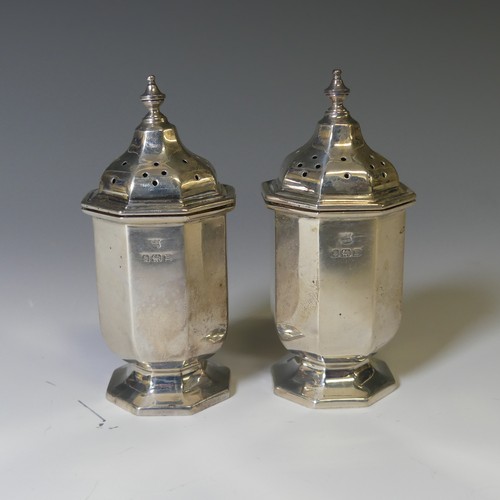 319 - A cased George V silver six piece Cruet Set, by William Neale & Son Ltd., hallmarked Birmingham,... 