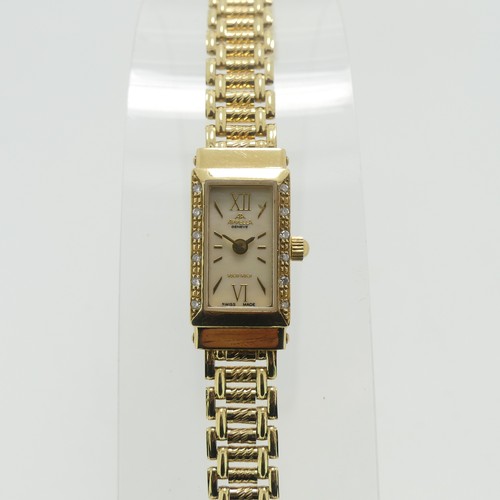 202 - An 18ct yellow gold lady's Appella Wristwatch, ref. 852, with rectangular mother of pearl dial, gold... 