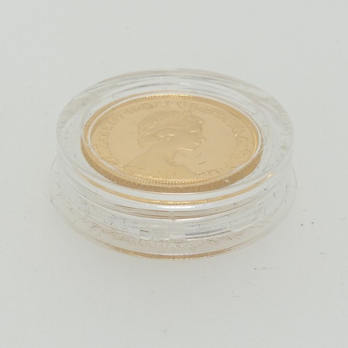 236 - An Elizabeth II gold proof Sovereign, dated 1981, in presentation case.