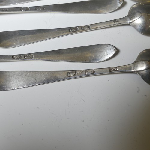 353 - A set of six George III Irish silver Teaspoons, marked for Dublin and with makers mark probably 'EP'... 