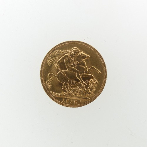 242 - A George V gold Sovereign, dated 1912.