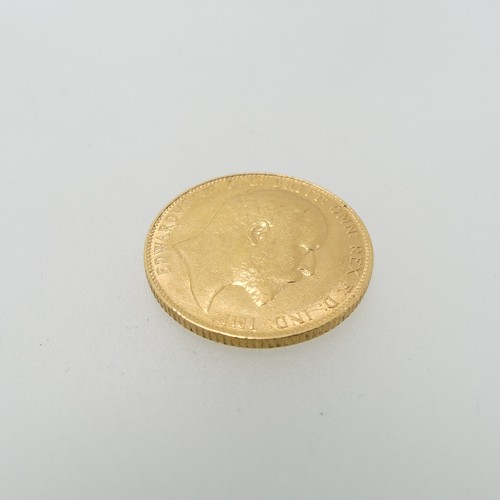 244 - An Edwardian gold Sovereign, dated 1907.