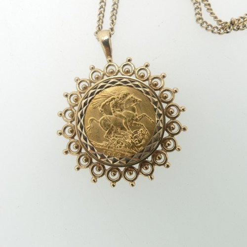 247 - A George V gold Sovereign, dated 1912, in a 9ct gold pendant mount, on a 9ct gold chain, total weigh... 