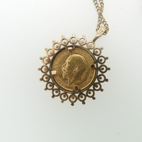 247 - A George V gold Sovereign, dated 1912, in a 9ct gold pendant mount, on a 9ct gold chain, total weigh... 