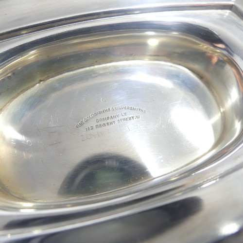 316 - A George V Art Deco silver Dish, by Goldsmiths & Silversmiths Co Ltd., hallmarked London, 1932, ... 