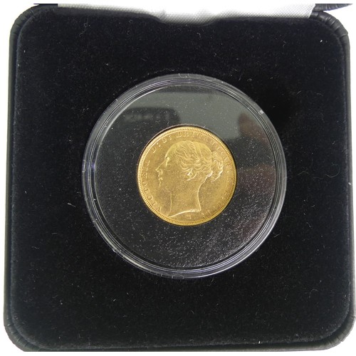 218 - A Victorian gold Sovereign, dated 1886, Melbourne mint mark, in Jubilee Mint presentation case with ... 