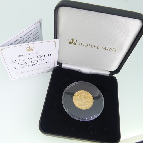 219 - An Elizabeth II gold Sovereign, dated 1962, in Jubilee Mint presentation case with certificate.... 