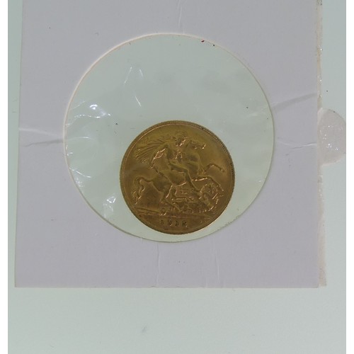 225 - A George V gold Half Sovereign, dated 1912.