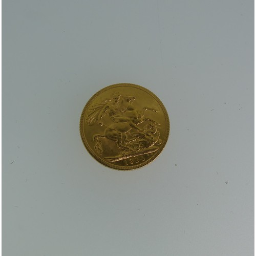 260 - A George V gold Sovereign, dated 1914.