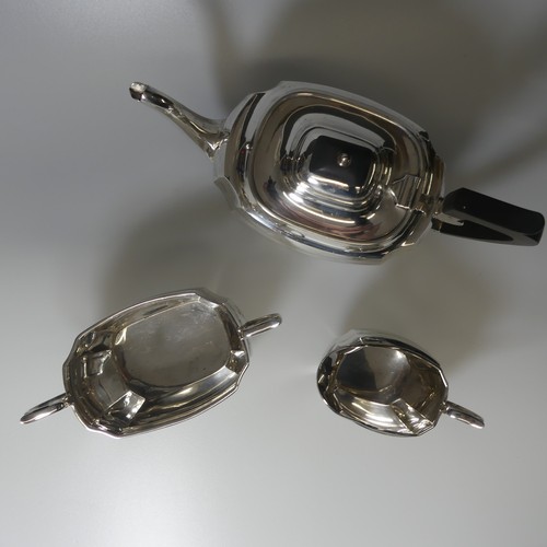 362 - A George V silver three piece Tea Set, by S Blanckensee & Son Ltd., hallmarked Birmingham 1927, ... 