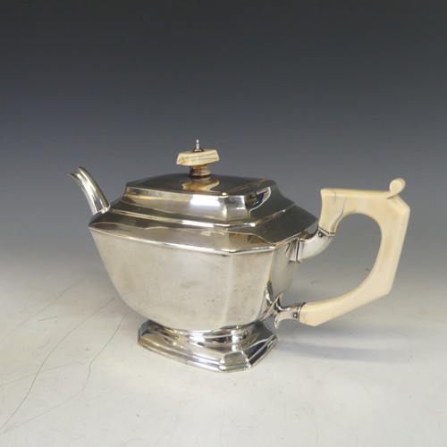 314 - A George V silver five piece Tea Set, by Frank Cobb & Co Ltd., hallmarked Sheffield, 1935, of sh... 