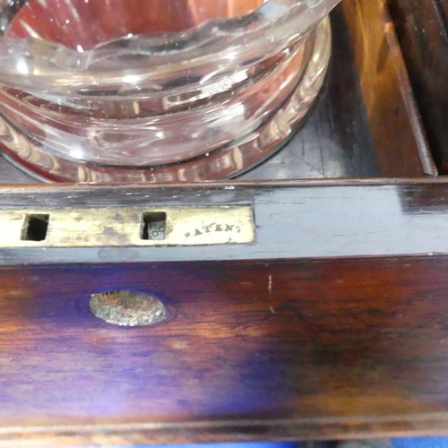 388 - A Victorian black lacquer papier mache Tea Caddy, inlaid with mother of pearl, W 26.5 cm x H 14 cm x... 