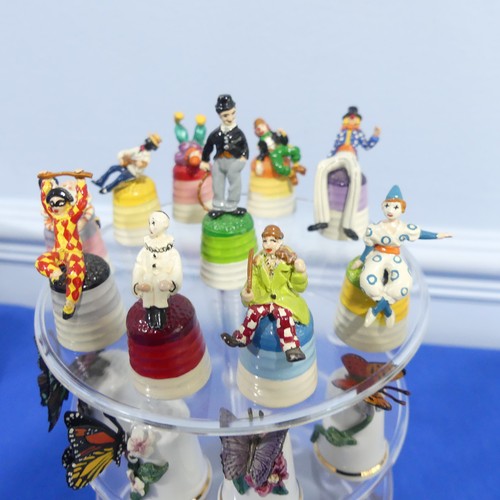 200 - Thimble Collection Club : twelve boxed thimbles and a perspex dome display case, togeter with two St... 