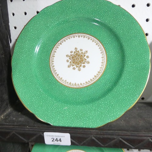 69 - A 'T. Goode', green art deco service, made in London, England, consisting of 12 pieces all with smal... 