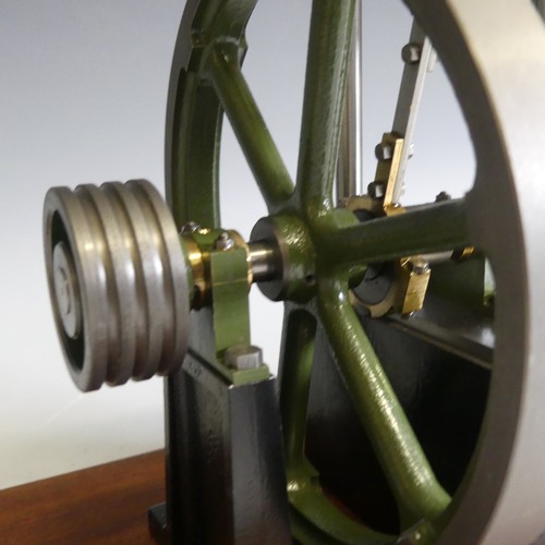 470 - A Stuart Turner James Coombes ‘table’ engine, finely built with 7 inch flywheel and grooved pulley t... 