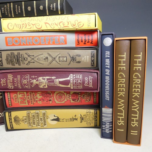 62 - Folio Society; An assorted collection of titles, reference and fiction, approx. 26, (a lot)... 