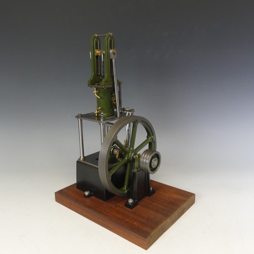 470 - A Stuart Turner James Coombes ‘table’ engine, finely built with 7 inch flywheel and grooved pulley t... 