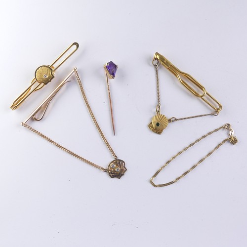 454 - A small quantity of Jewellery, including three 'Long Service' tiepins from Shell, two set diamonds, ... 