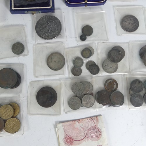 721 - A small quantity of 19thC Coins, including a George III 'Cartwheel' Two pence, three Victorian crown... 