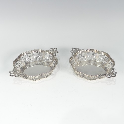 62 - A pair of George V Scottish silver Bon Bon Dishes, by Hamilton & Inches, hallmarked Edinburgh, 1... 