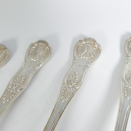 107 - A set of six George V silver Forks, by D & J Wellby Ltd., hallmarked London, 1916, Kings pattern... 