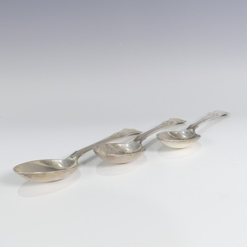 108 - A set of three Edwardian silver Table Spoons, by Francis Higgins III, hallmarked London, 1901, Kings... 