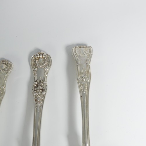 110 - A pair of early Victorian silver Forks, by John Walton / John Wright, hallmarked Newcastle 1841, Kin... 