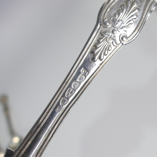 110 - A pair of early Victorian silver Forks, by John Walton / John Wright, hallmarked Newcastle 1841, Kin... 