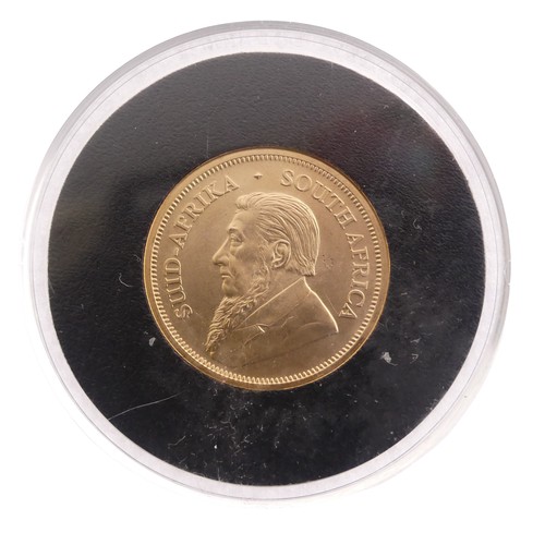 617 - A South African gold Quarter (1/4) Krugerrand, dated 2018, in perspex case.Provenance; The Jeffery W... 