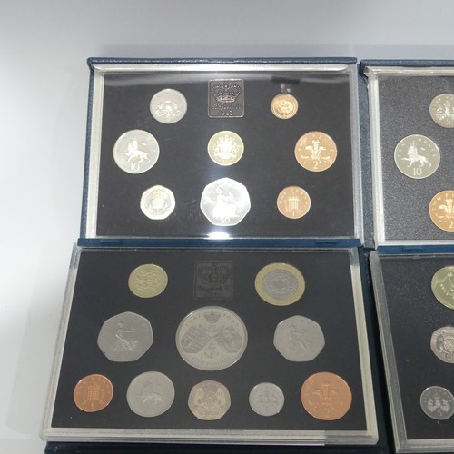 748 - Royal Mint United Kingdom Proof Coin Sets; 1983, 1990, 1995, 1996, 1997, 2006, 2008 etc., (a lot)... 