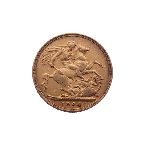 752 - An Edward VII Gold Sovereign, dated 1904, Perth mint mark.