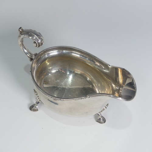 144 - A George V silver Sauce Boat, by Goldsmiths & Silversmiths Co Ltd., hallmarked London, 1934, of ... 