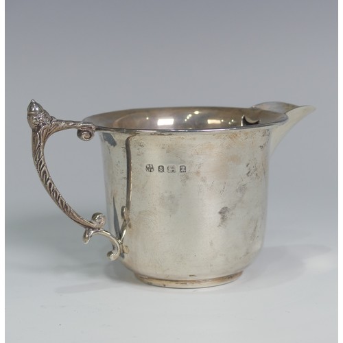 147 - A George V silver Cream Jug, by William Neale & Son Ltd., hallmarked Birmingham, 1924, of plain ... 