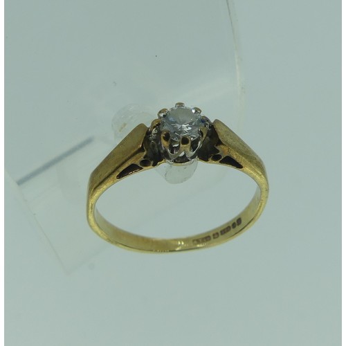 327 - A single stone diamond Ring, the circular stone approx. 0.15ct, claw set in 9ct yellow gold, Size I,... 