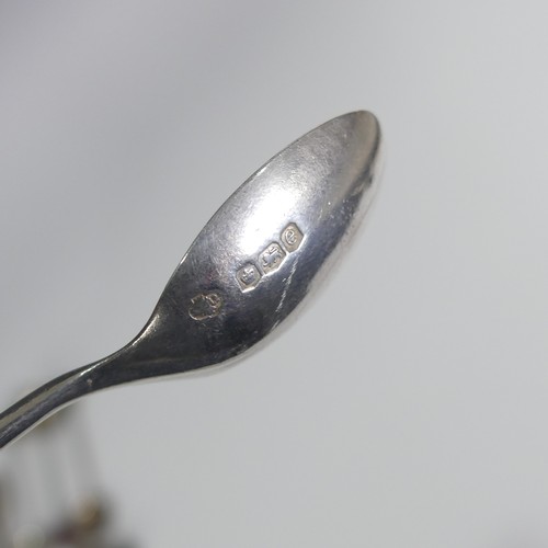 152 - A Victorian silver Spoon and Fork, by William Hutton & Sons, hallmarked London 1888/9, together ... 